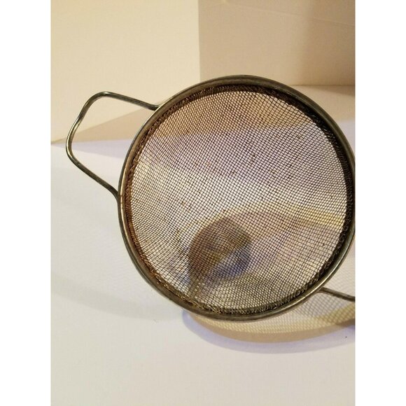 Vintage 12 3/4" Wood Handle Hand Held Sieve Strainer Screen Sifter 5" Basket - Picture 6 of 6